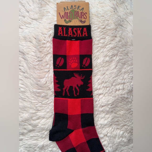 Alaska Socks Wild Pairs Crew Socks Unisex Size 6-12 Polyester Elastane Red Plaid - Picture 5 of 6
